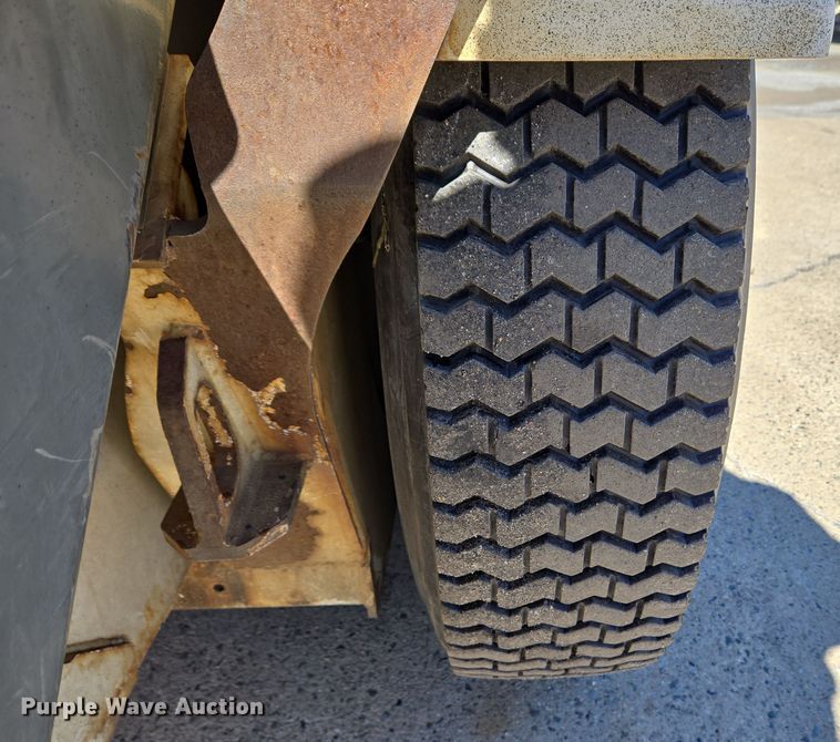 image for item EC4173 2015 Elgin Pelican Series NP street sweeper