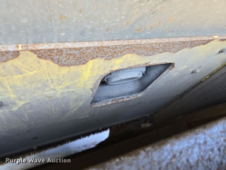 image for item EC4174 2017 Elgin Pelican Series NP street sweeper