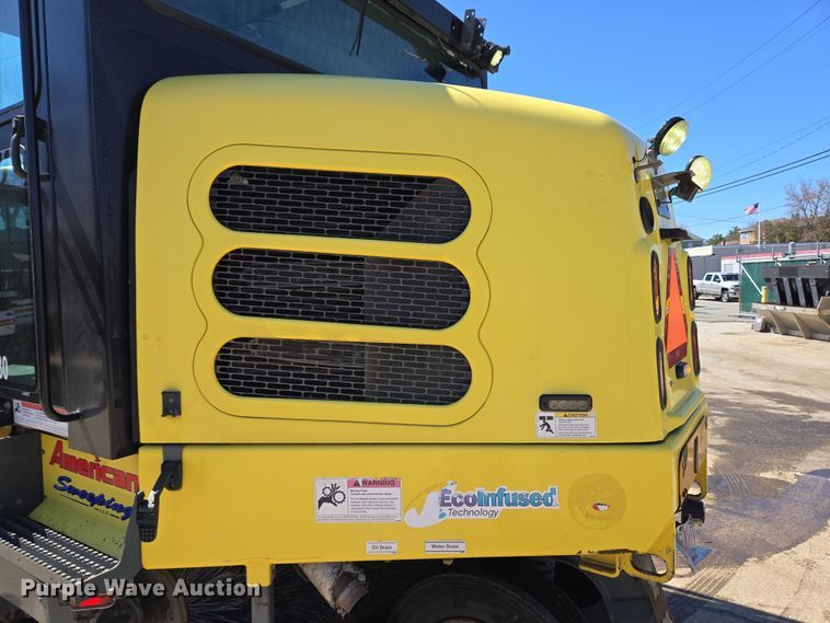 image for item EC4174 2017 Elgin Pelican Series NP street sweeper