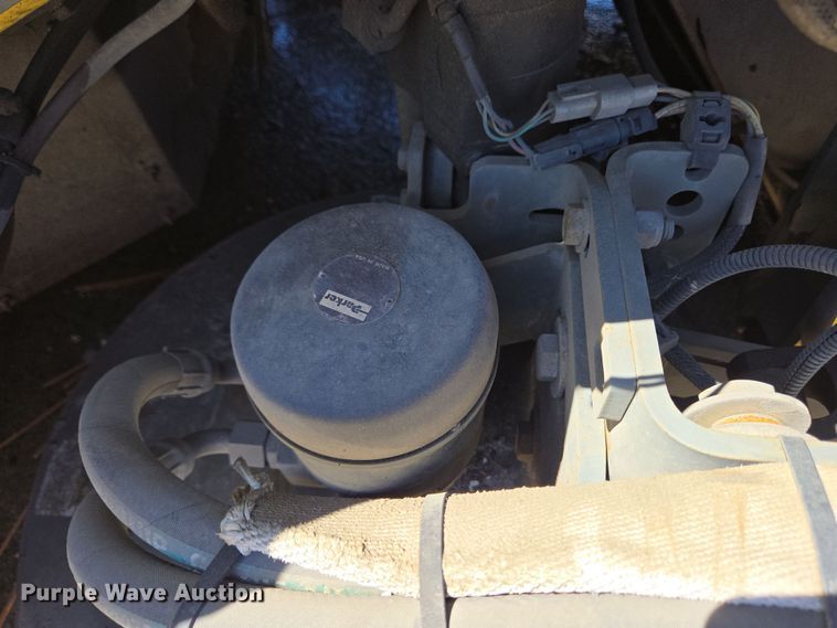 image for item EC4174 2017 Elgin Pelican Series NP street sweeper