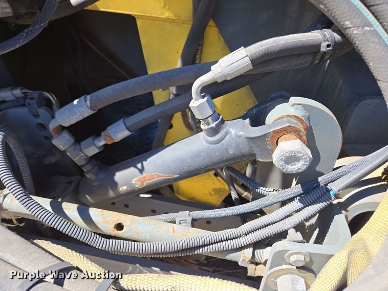 image for item EC4174 2017 Elgin Pelican Series NP street sweeper