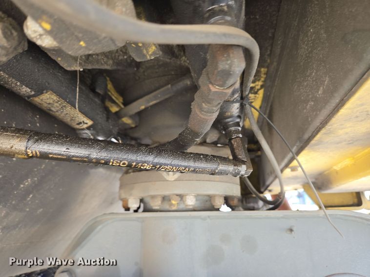 image for item EC4174 2017 Elgin Pelican Series NP street sweeper