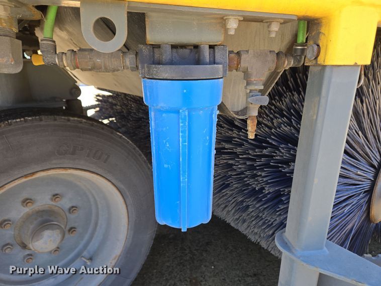 image for item EC4174 2017 Elgin Pelican Series NP street sweeper