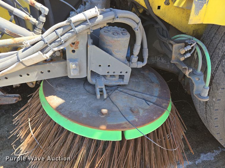 image for item EC4174 2017 Elgin Pelican Series NP street sweeper