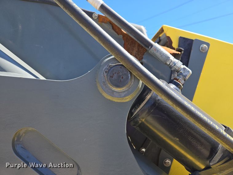 image for item EC4174 2017 Elgin Pelican Series NP street sweeper