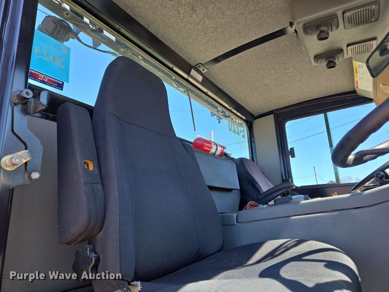 image for item EC4174 2017 Elgin Pelican Series NP street sweeper