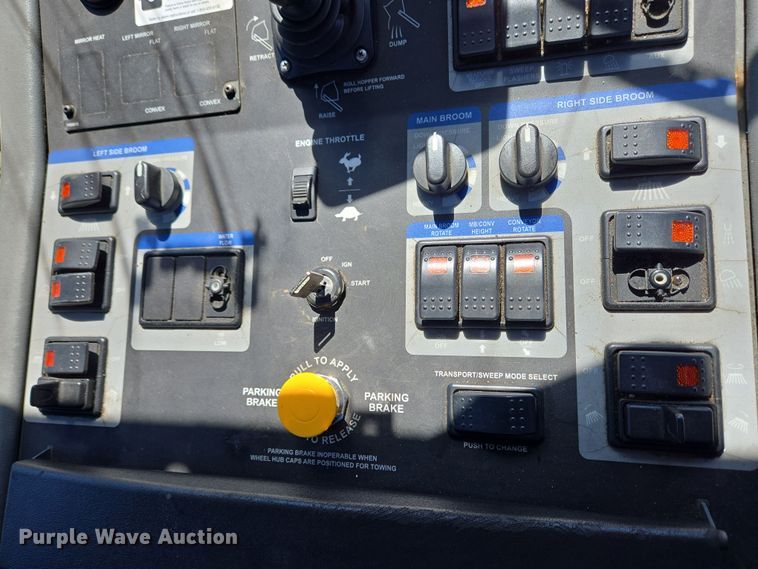 image for item EC4174 2017 Elgin Pelican Series NP street sweeper