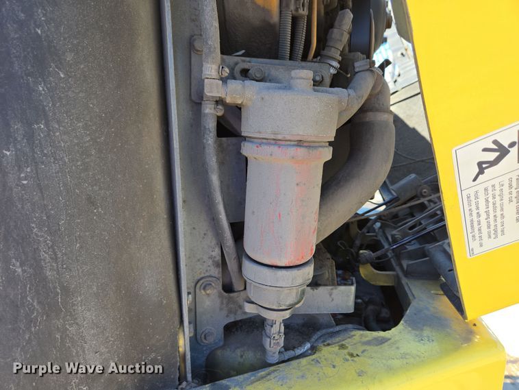 image for item EC4174 2017 Elgin Pelican Series NP street sweeper