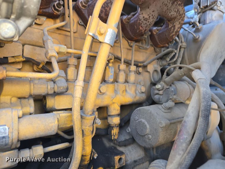 image for item EC4174 2017 Elgin Pelican Series NP street sweeper