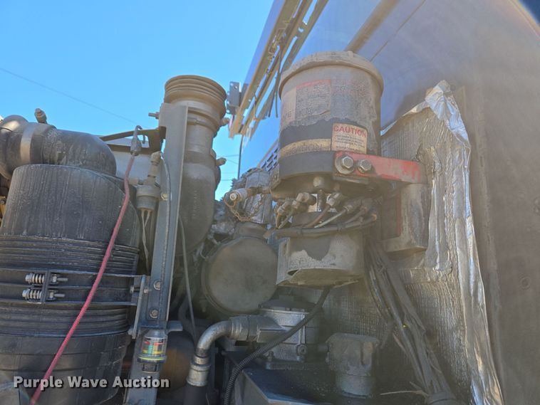 image for item EC4174 2017 Elgin Pelican Series NP street sweeper