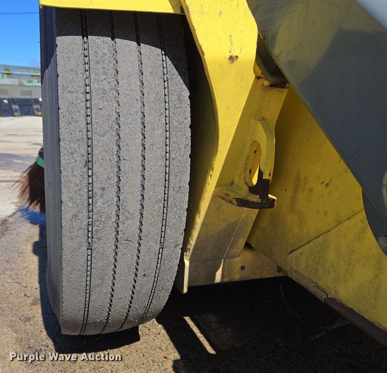 image for item EC4174 2017 Elgin Pelican Series NP street sweeper