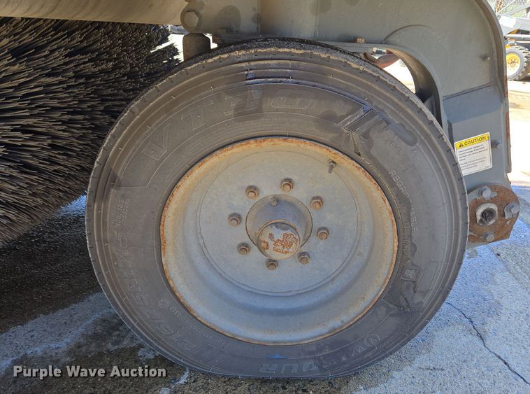 image for item EC4174 2017 Elgin Pelican Series NP street sweeper