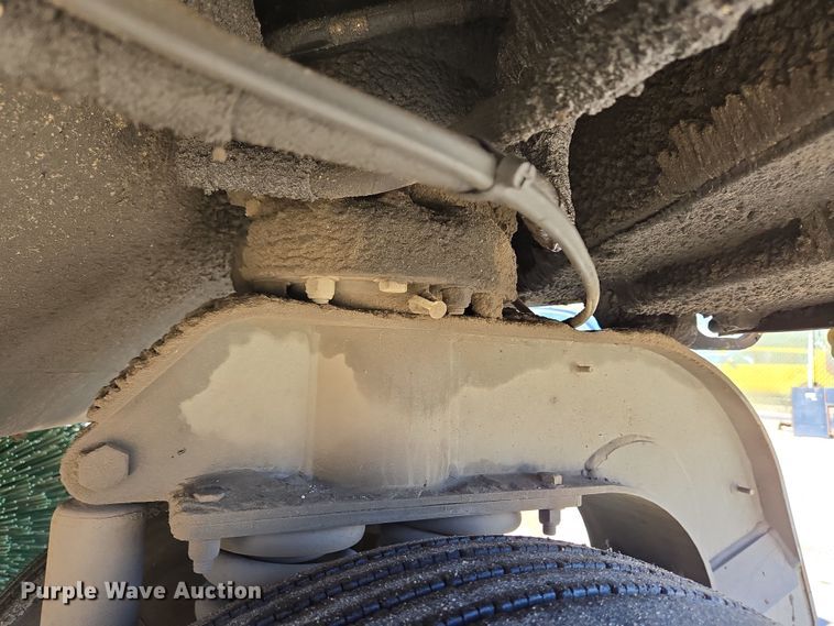 image for item EC4175 2017 Elgin Pelican Series NP street sweeper