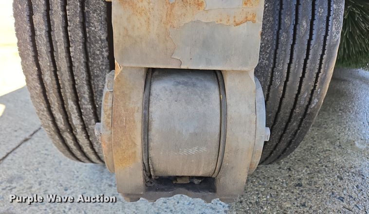 image for item EC4175 2017 Elgin Pelican Series NP street sweeper