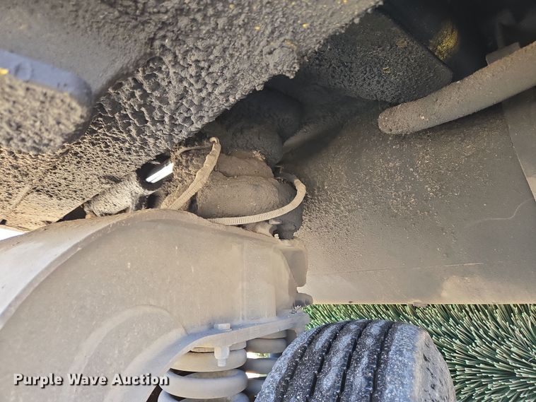 image for item EC4175 2017 Elgin Pelican Series NP street sweeper