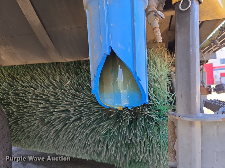 image for item EC4175 2017 Elgin Pelican Series NP street sweeper