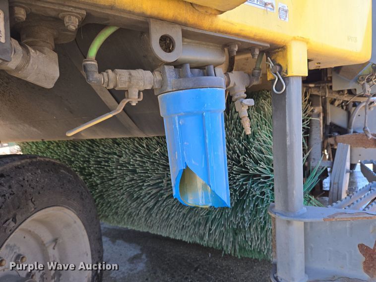 image for item EC4175 2017 Elgin Pelican Series NP street sweeper