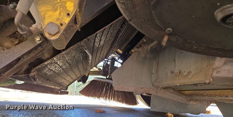 image for item EC4175 2017 Elgin Pelican Series NP street sweeper