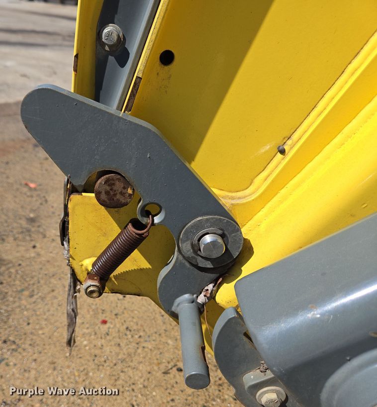 image for item EC4175 2017 Elgin Pelican Series NP street sweeper