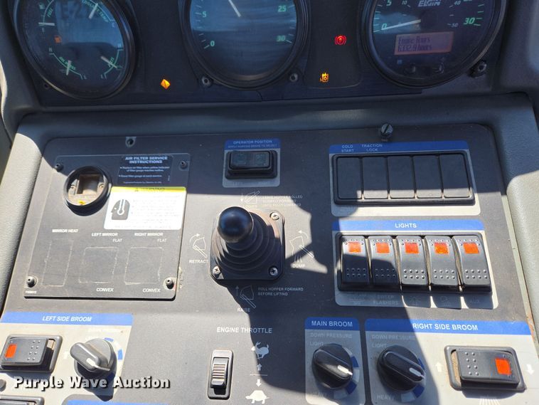 image for item EC4175 2017 Elgin Pelican Series NP street sweeper