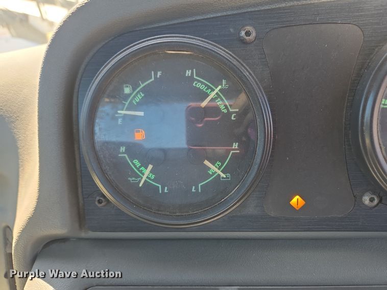 image for item EC4175 2017 Elgin Pelican Series NP street sweeper