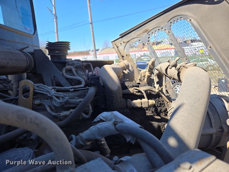 image for item EC4175 2017 Elgin Pelican Series NP street sweeper