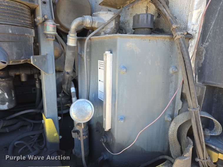 image for item EC4175 2017 Elgin Pelican Series NP street sweeper