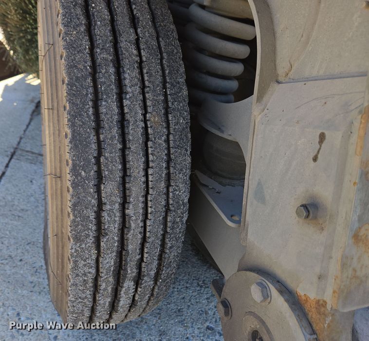 image for item EC4175 2017 Elgin Pelican Series NP street sweeper