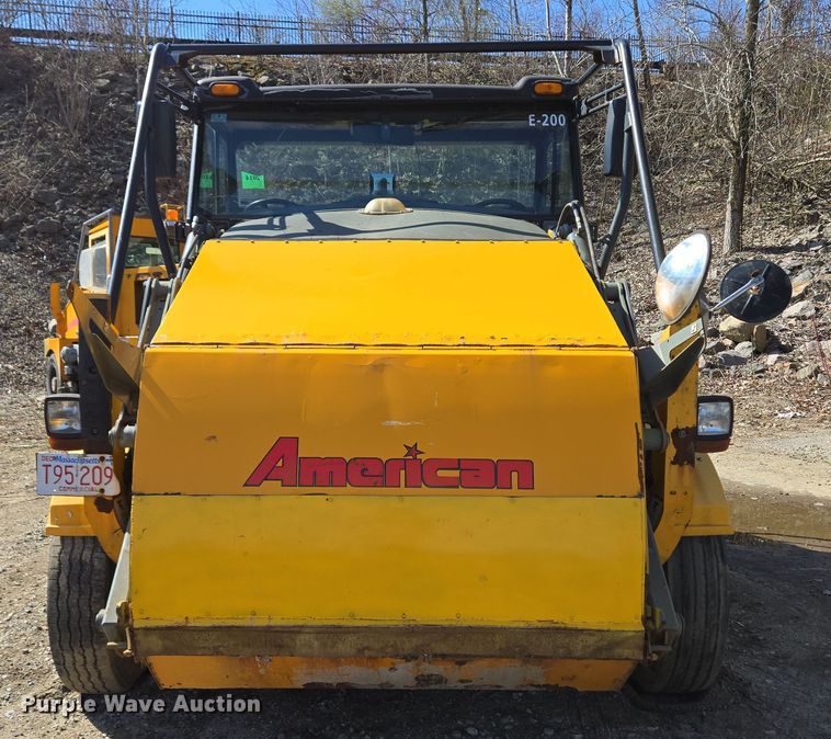 image for item EC4181 2009 Elgin Pelican Series NP street sweeper