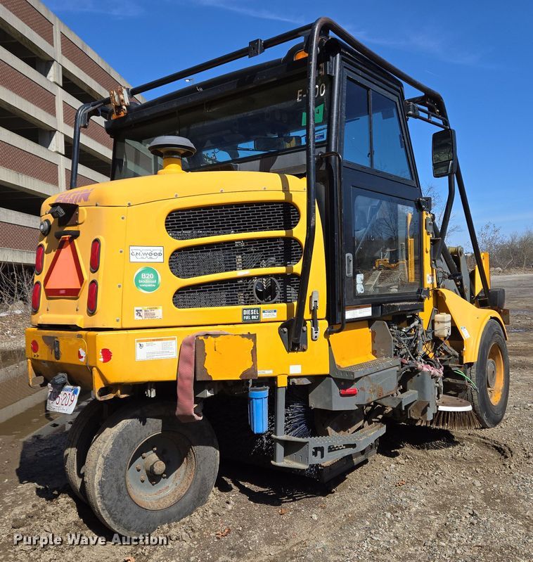 image for item EC4181 2009 Elgin Pelican Series NP street sweeper