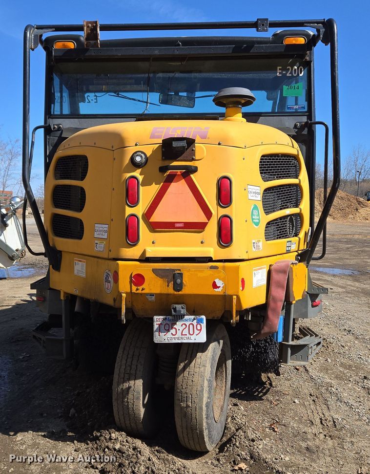 image for item EC4181 2009 Elgin Pelican Series NP street sweeper