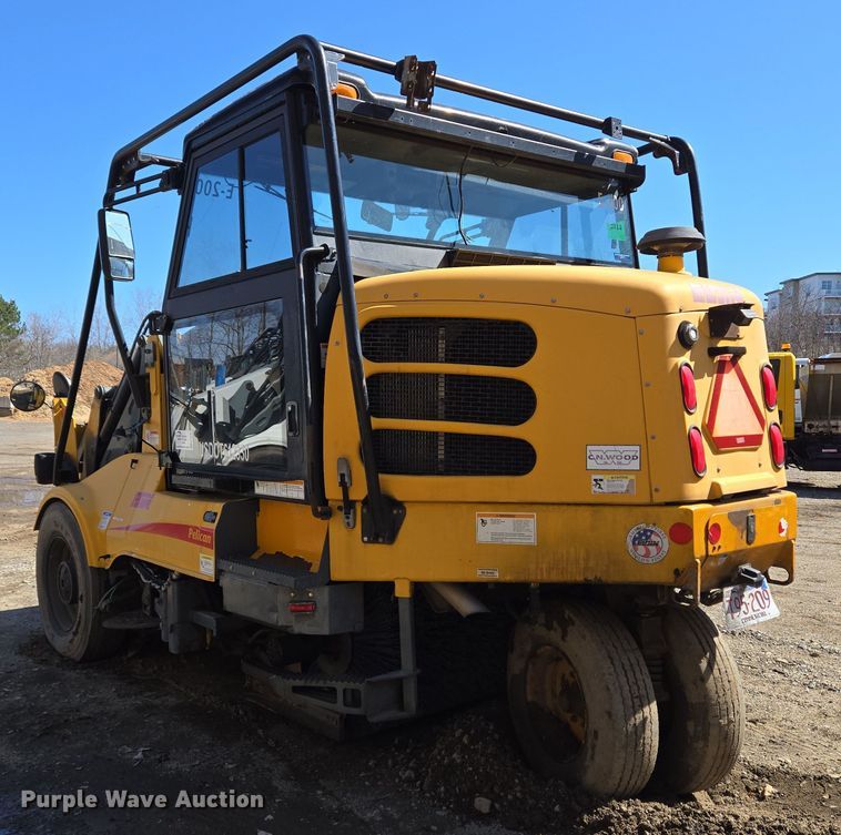 image for item EC4181 2009 Elgin Pelican Series NP street sweeper