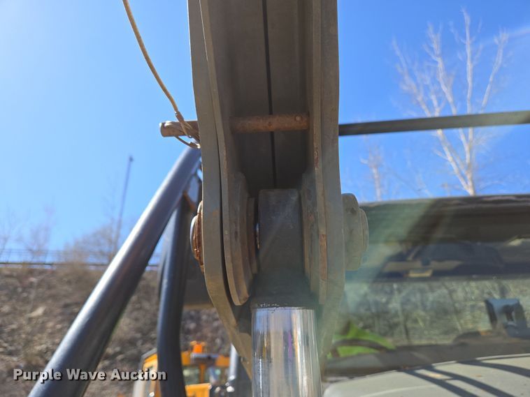 image for item EC4181 2009 Elgin Pelican Series NP street sweeper