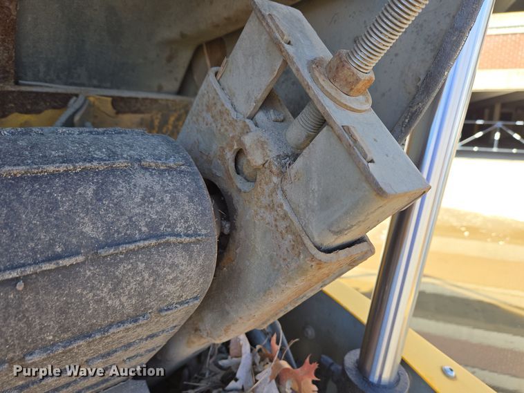 image for item EC4181 2009 Elgin Pelican Series NP street sweeper