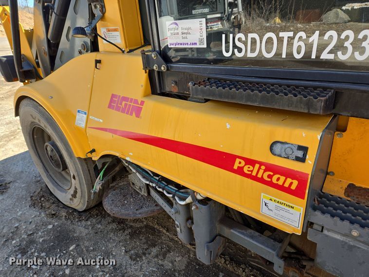 image for item EC4181 2009 Elgin Pelican Series NP street sweeper
