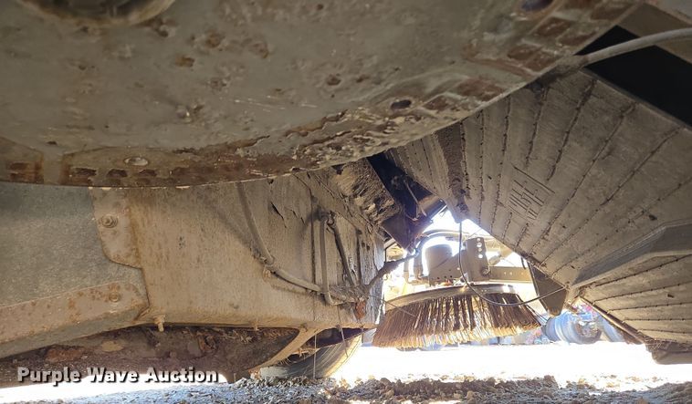 image for item EC4181 2009 Elgin Pelican Series NP street sweeper