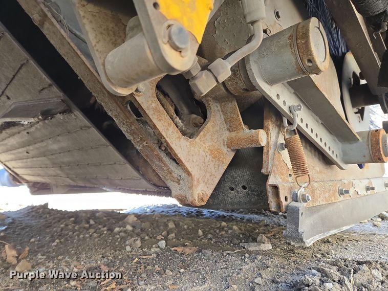 image for item EC4181 2009 Elgin Pelican Series NP street sweeper