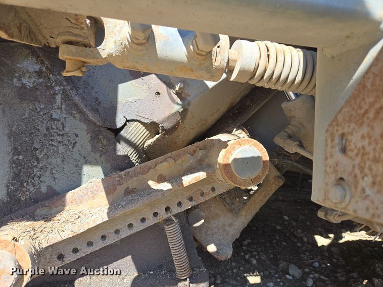 image for item EC4181 2009 Elgin Pelican Series NP street sweeper