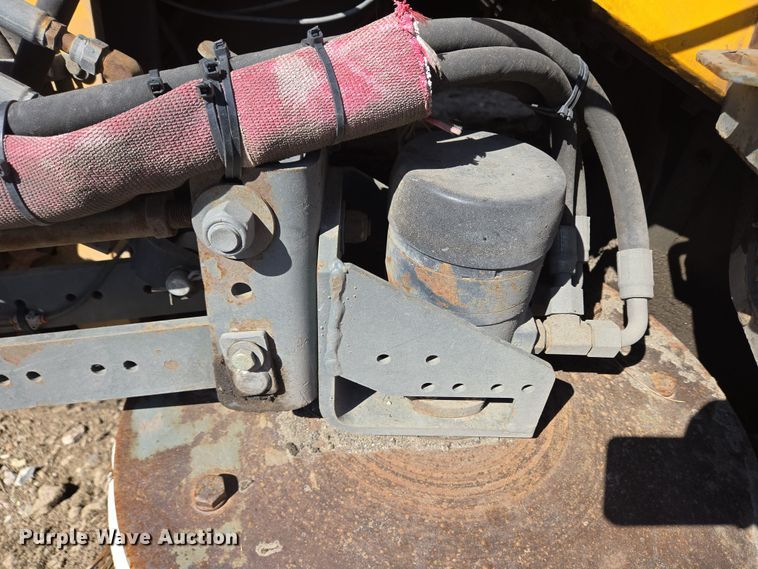 image for item EC4181 2009 Elgin Pelican Series NP street sweeper