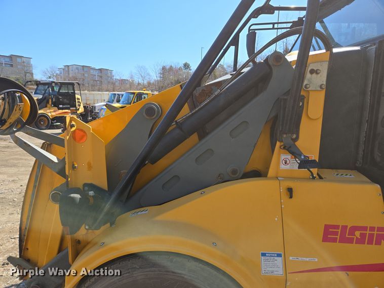 image for item EC4181 2009 Elgin Pelican Series NP street sweeper