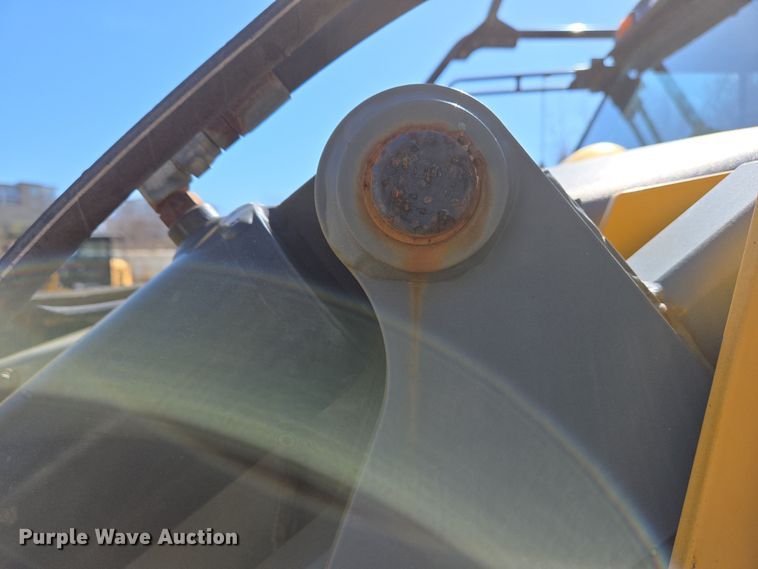 image for item EC4181 2009 Elgin Pelican Series NP street sweeper