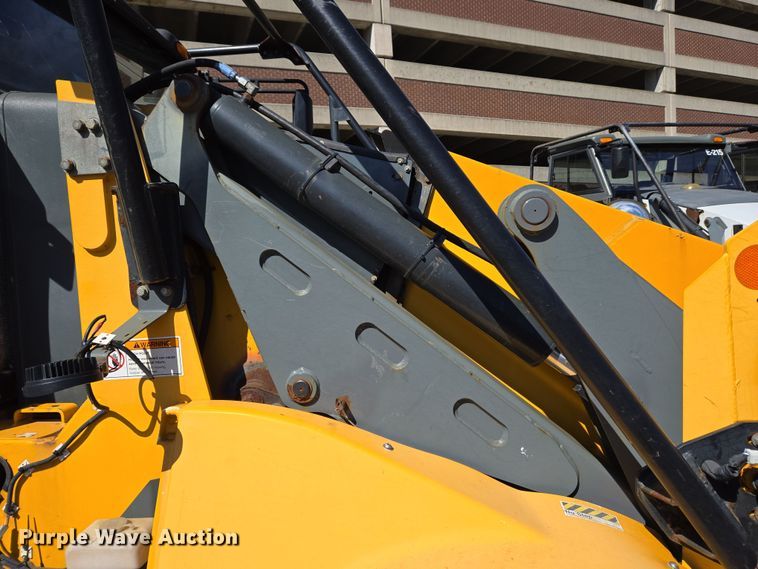 image for item EC4181 2009 Elgin Pelican Series NP street sweeper