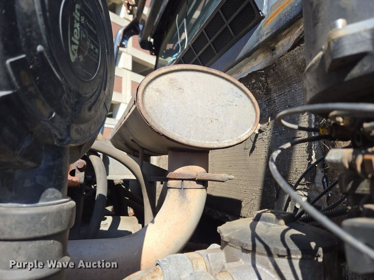 image for item EC4181 2009 Elgin Pelican Series NP street sweeper