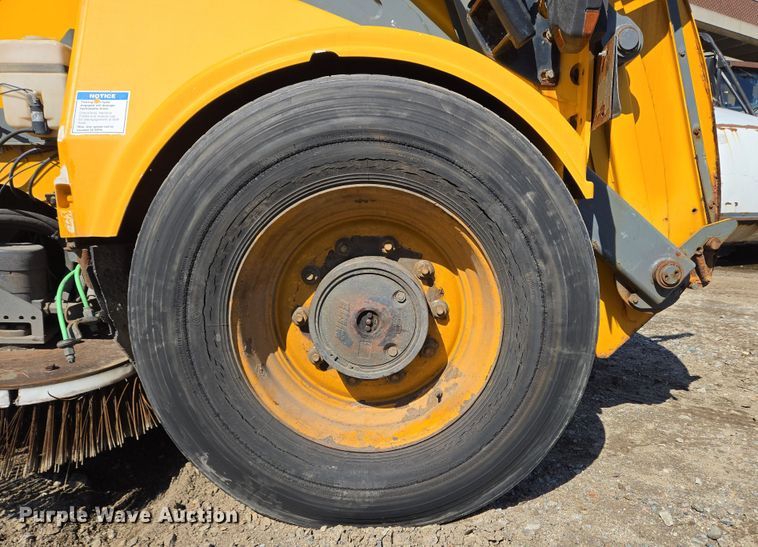 image for item EC4181 2009 Elgin Pelican Series NP street sweeper