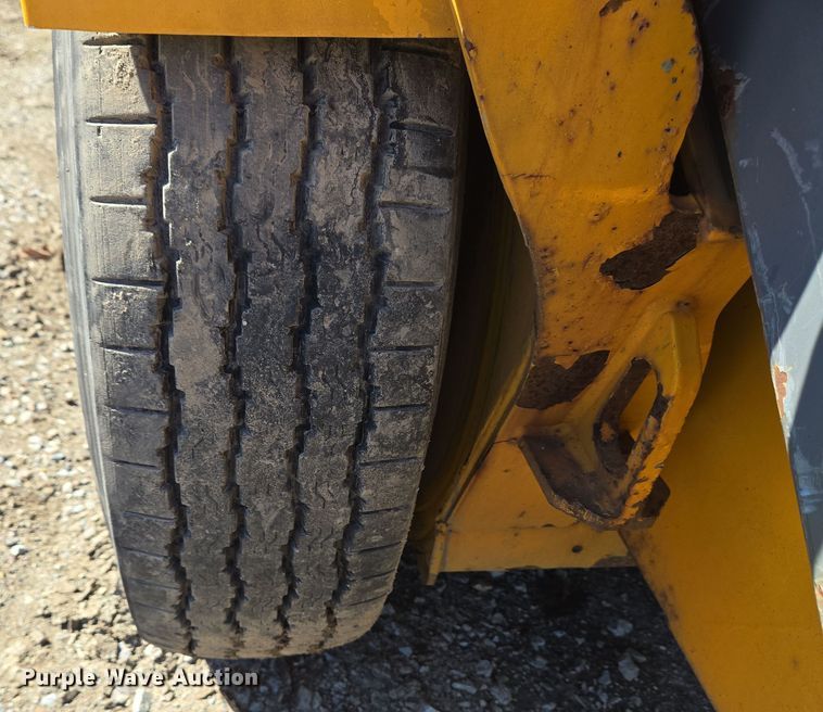 image for item EC4181 2009 Elgin Pelican Series NP street sweeper