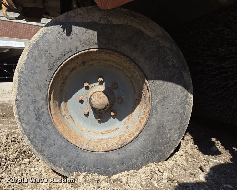 image for item EC4181 2009 Elgin Pelican Series NP street sweeper