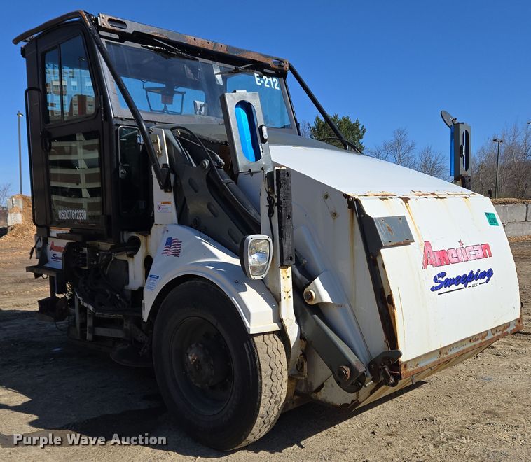 image for item EC4183 2015 Elgin Pelican Series NP street sweeper