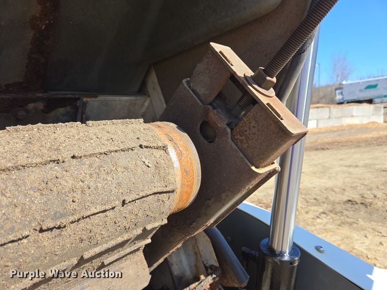 image for item EC4183 2015 Elgin Pelican Series NP street sweeper