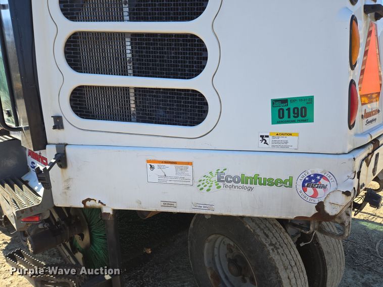 image for item EC4183 2015 Elgin Pelican Series NP street sweeper