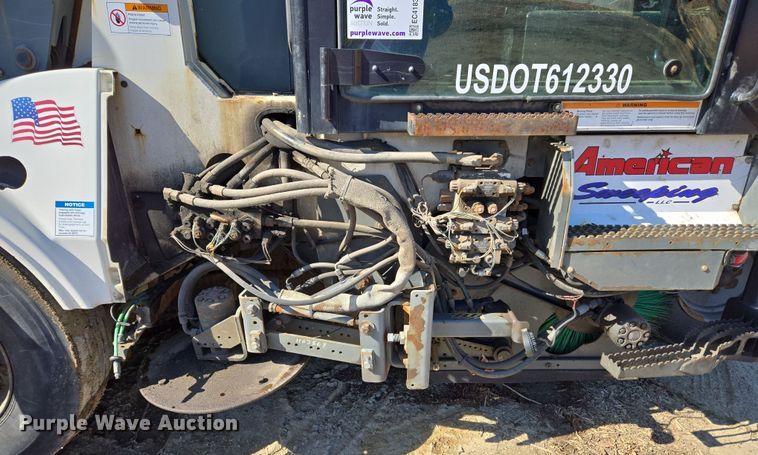 image for item EC4183 2015 Elgin Pelican Series NP street sweeper